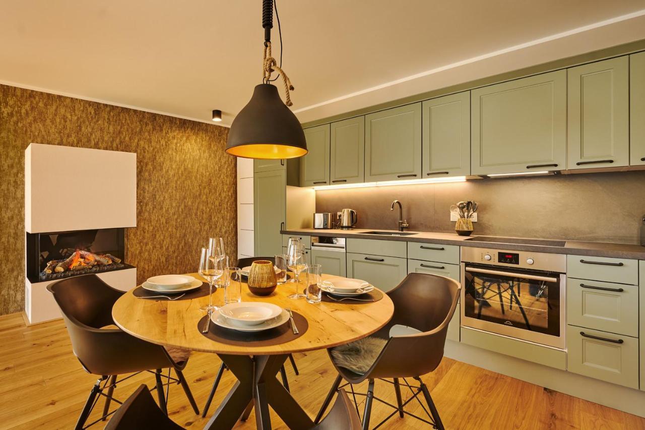 Die Tauplitz Lodges - Adler Auszeit Lodge D6 By Aa Holiday Homes Buitenkant foto
