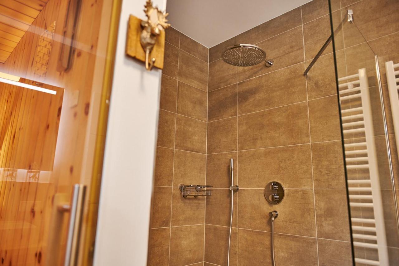 Die Tauplitz Lodges - Adler Auszeit Lodge D6 By Aa Holiday Homes Buitenkant foto