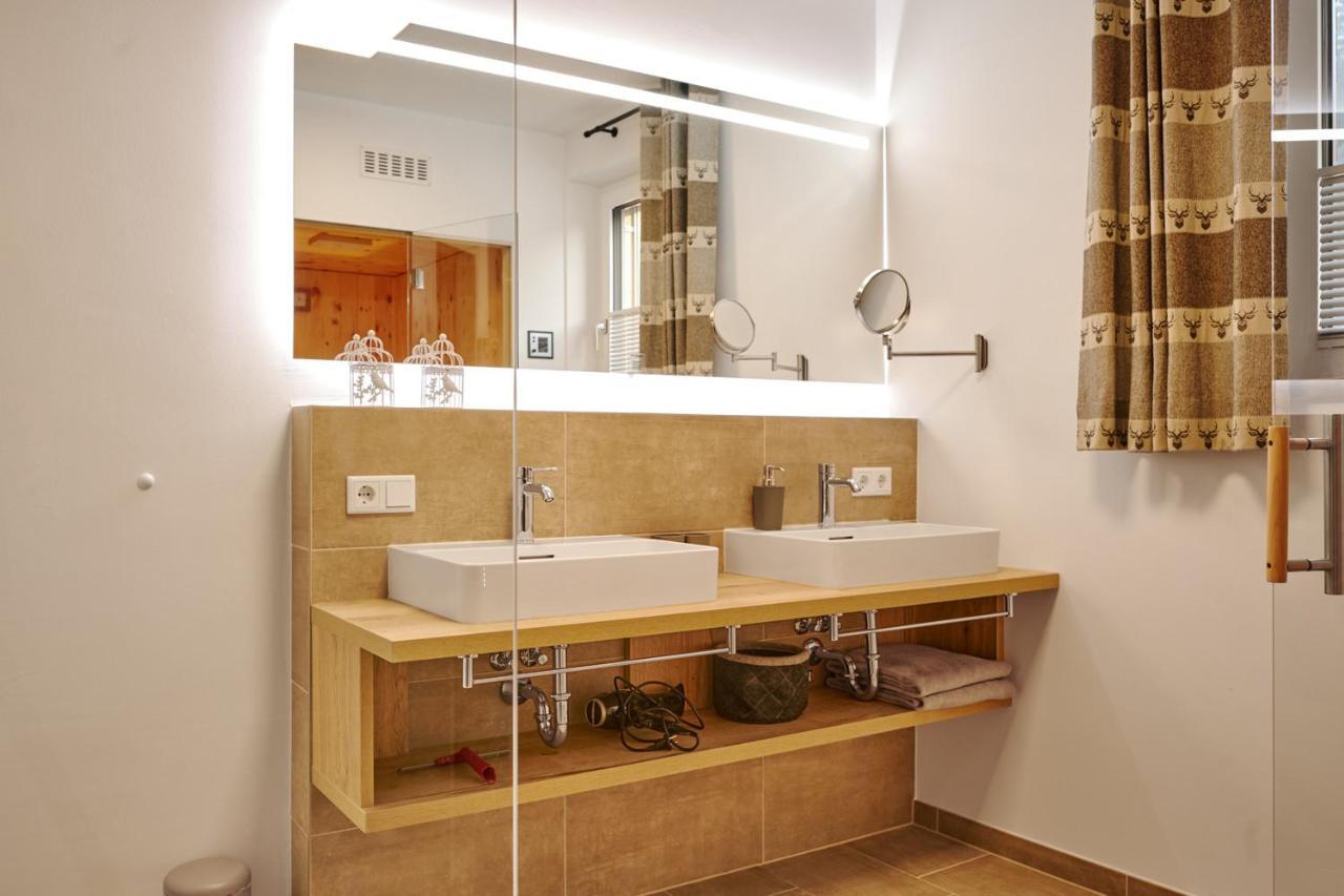 Die Tauplitz Lodges - Adler Auszeit Lodge D6 By Aa Holiday Homes Buitenkant foto
